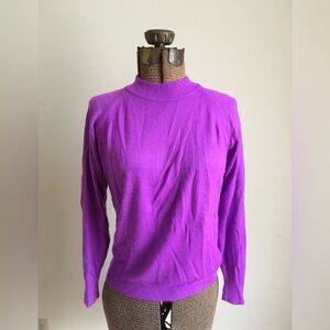Soft Vintage Vibrant Magenta-Purple Sweater, Size S